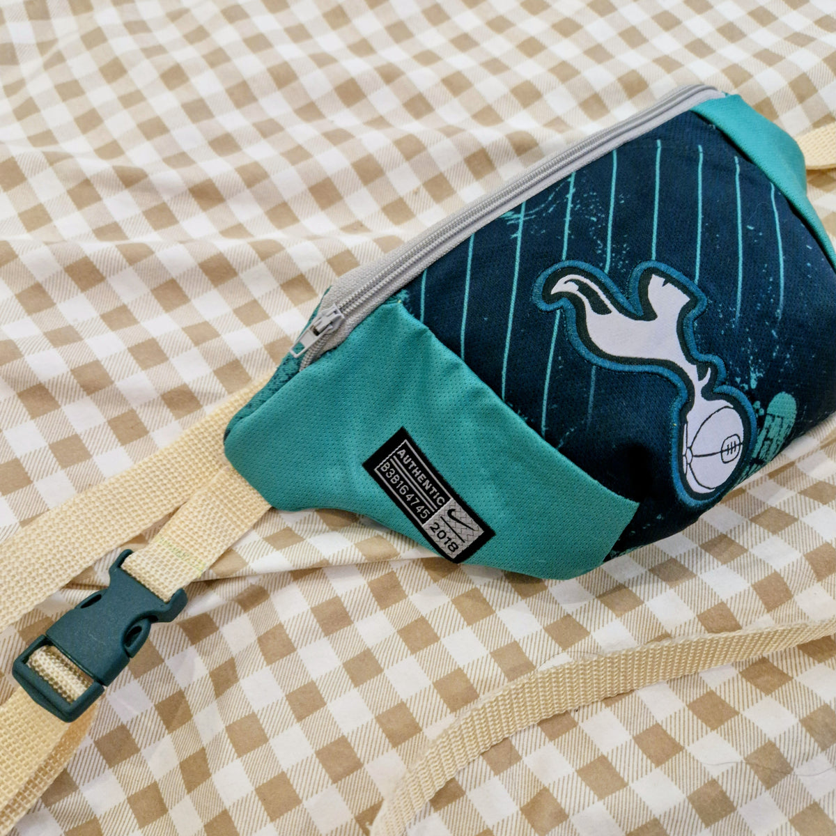 Custom shirt bumbag